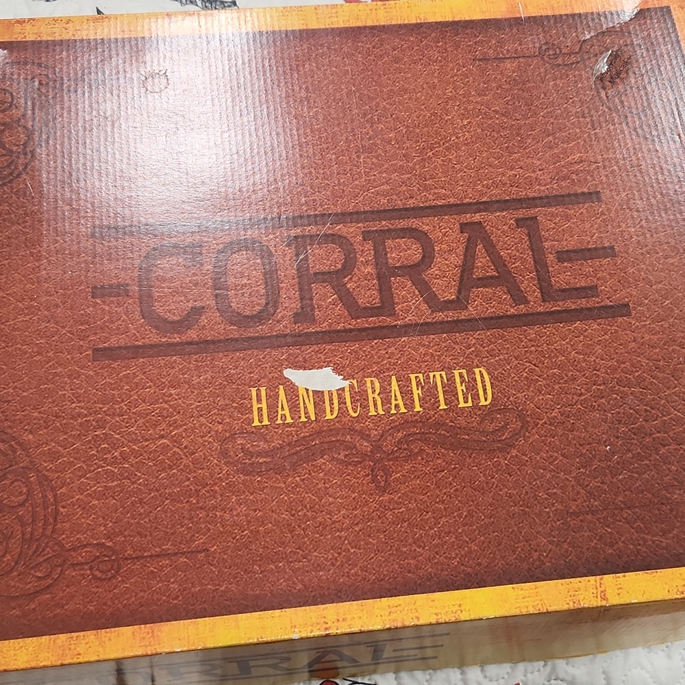 Corral boots